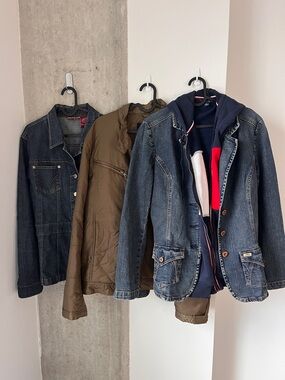 Size L/XL 4-Piece Jacket Bundle - Perfect Layering Capsule